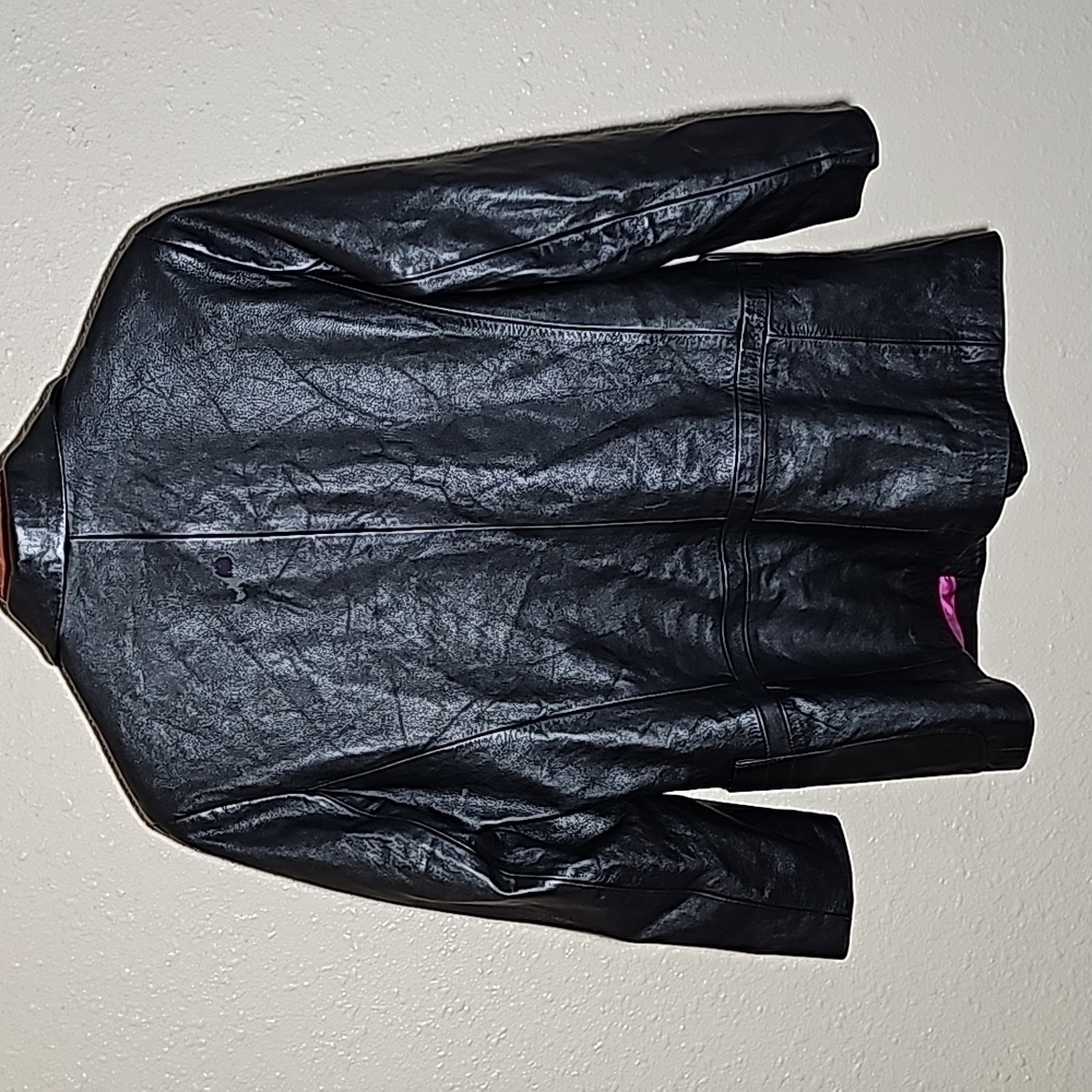 VINTAGE VERSACE LEATHER JACKET - Picture 7 of 12